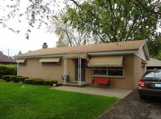 131 Flora Ave, Glenview, IL 60025