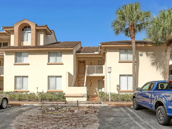 19108 Glenmoor Drive, West Palm Beach, FL 33409