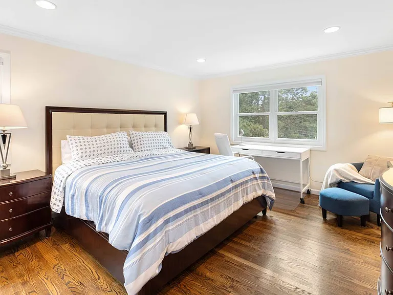 18 Lakeside Ln — Photo 14