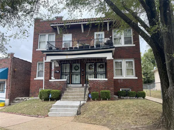 4860 Page Blvd E, Saint Louis, MO 63113