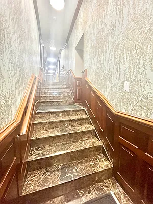 Rented by HOLTON REAL ESTATE INC. | media 12