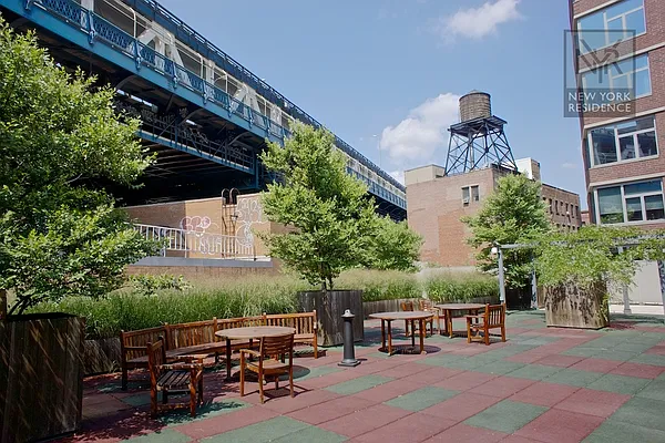 Rented by New York Residence | media 5