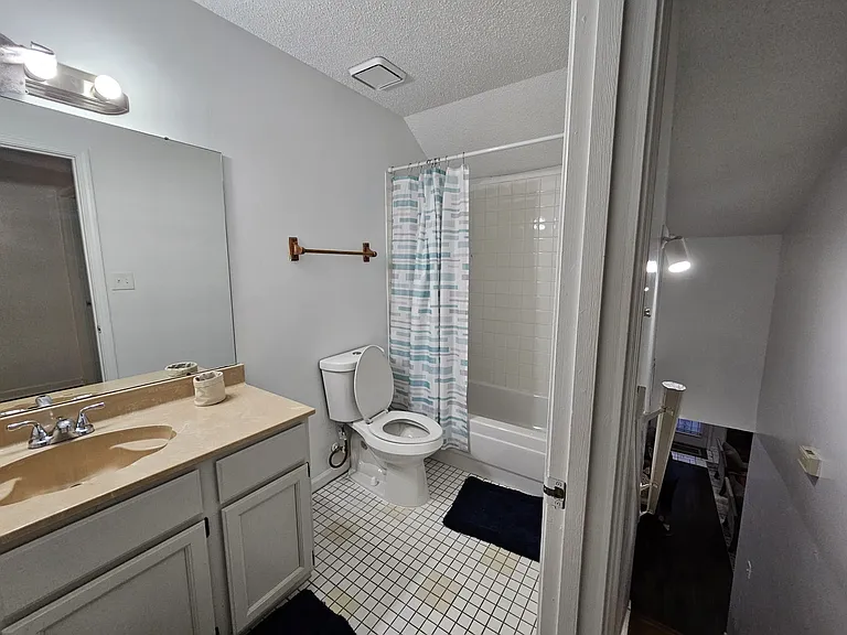 2250 Mangum Rd — Photo 10