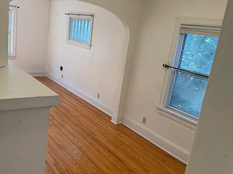394 Cleveland Ave N #7 — Photo 6