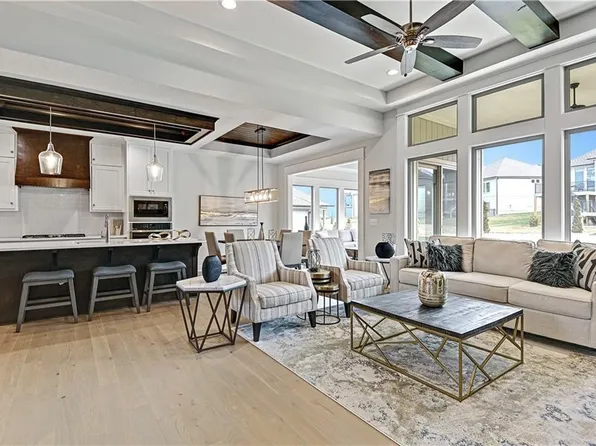 13088 S Alden St, Olathe, KS 66062