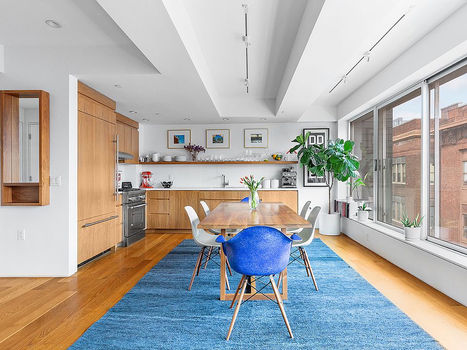 1st image of 142 N 1st St APT 4B