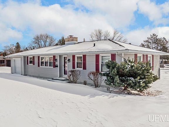 3rd image of 1605 17th Ave S