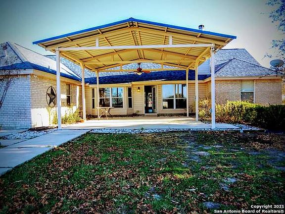 5th image of 1152 Country View Dr