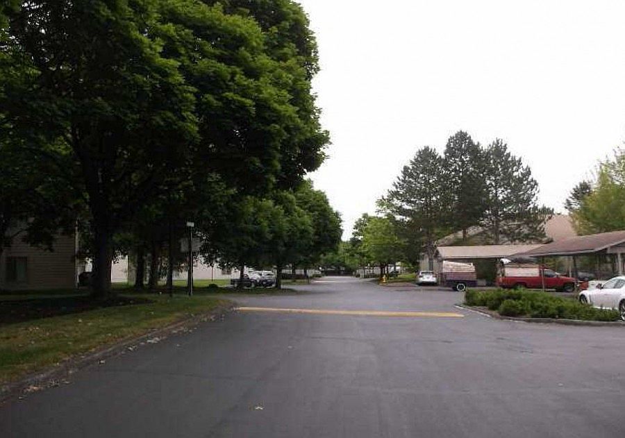 2nd image of 11912 SW Boones Bend Dr