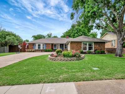 10105 Locksley Dr, Benbrook, TX, 76126