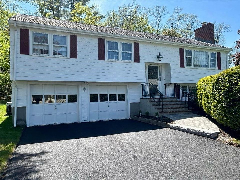 1st image of 7 Canterbury Rd