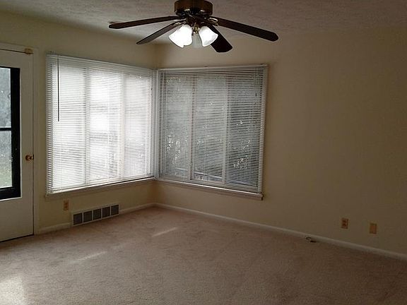 5th image of 4174 Carroll Blvd