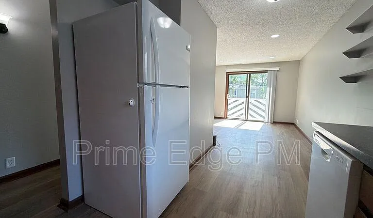 1541 S 21st St #5 — Photo 17