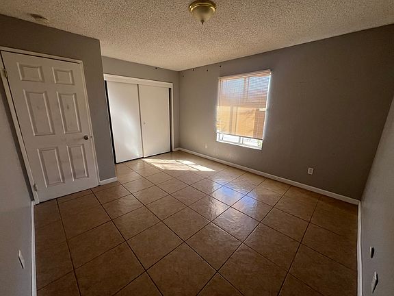 4th image of 22540 Mariposa Rd APT C
