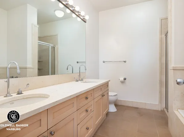 252 7th Avenue image 8 of 13