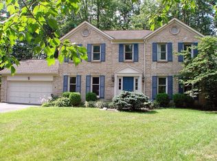 1041 Sagebrush Ct, Loveland, OH 45140