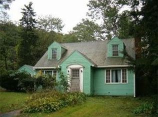 145 State St, Amherst, MA 01002