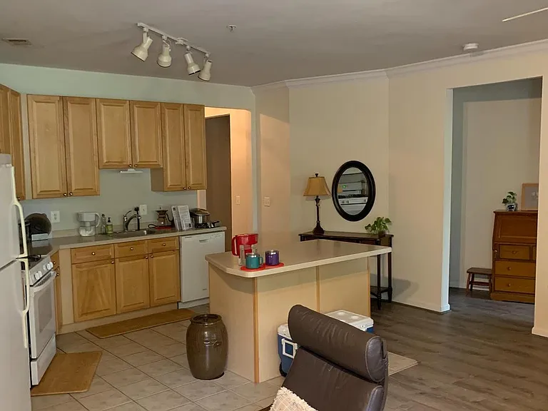 9480 Virginia Center Blvd #102 — Photo 34