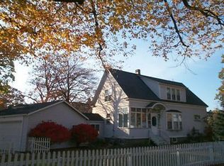 2019 Harrison Ave, Muskegon, MI 49441
