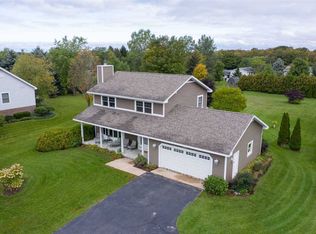 755 Bren Del Dr, Petoskey, MI 49770