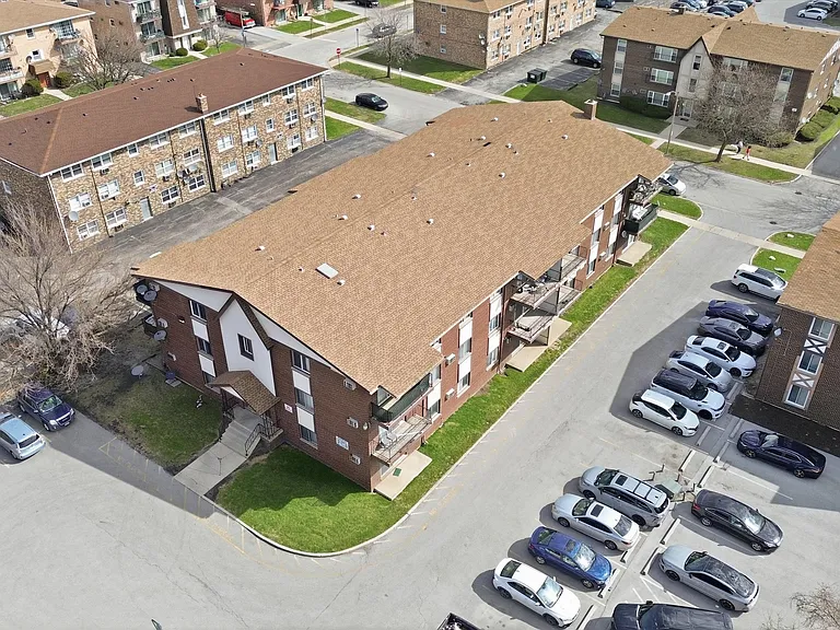 9940 Nottingham Ave #302 — Photo 33