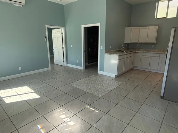 19 Water St, Jackson, CA 95642