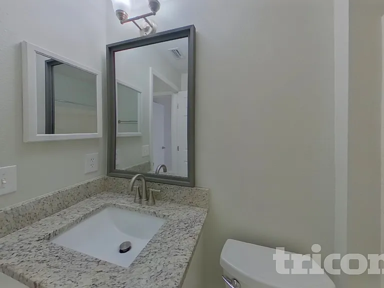 311 Ferrara Ct — Photo 17