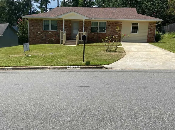 2205 Greenwich Way, Tallahassee, FL 32308