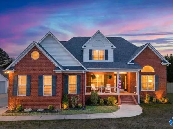 1312 Dan Ave, Albertville, AL 35950