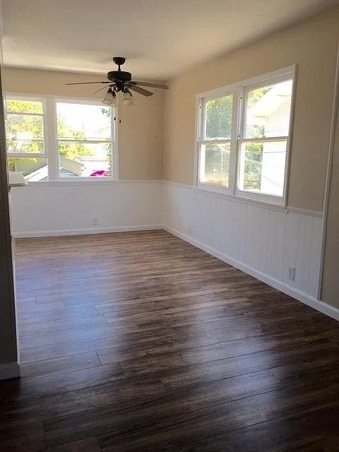 5818 Pickering Ave — Photo 3