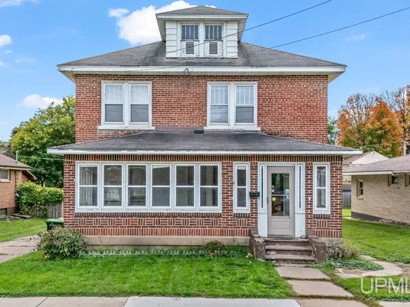 621 E Grand Blvd, Iron Mountain, MI 49801