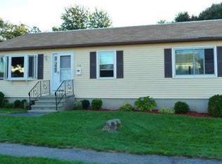 142 Wedgewood Rd, Worcester, MA 01602