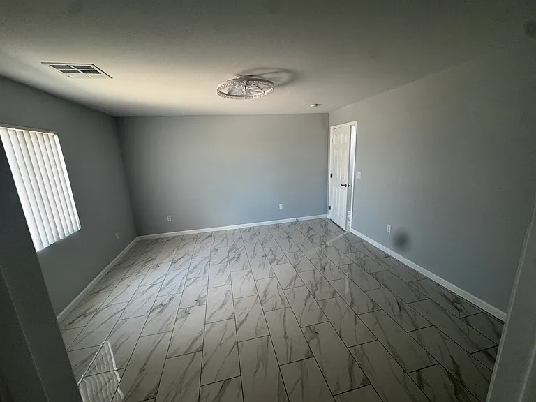 6924 Cobblestone Ave — Photo 8