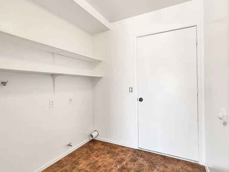 7208 Palo Alto Ave #4 — Photo 15