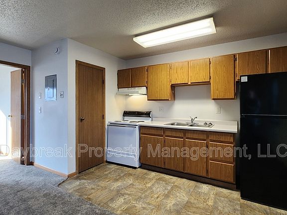 4th image of 1315 34th Street Cir S #202
