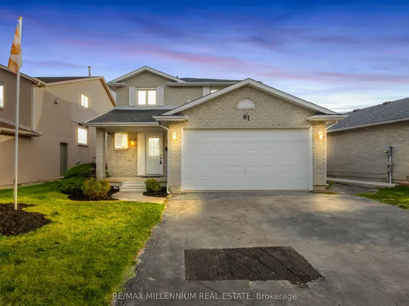 61 Mistywood Dr, Hamilton, ON L8J 2N7
