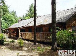 9232 Faussett Rd, Fenton, MI 48430