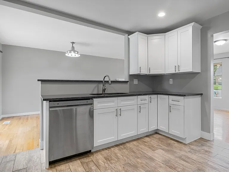 1408 Binford St #1 — Photo 13
