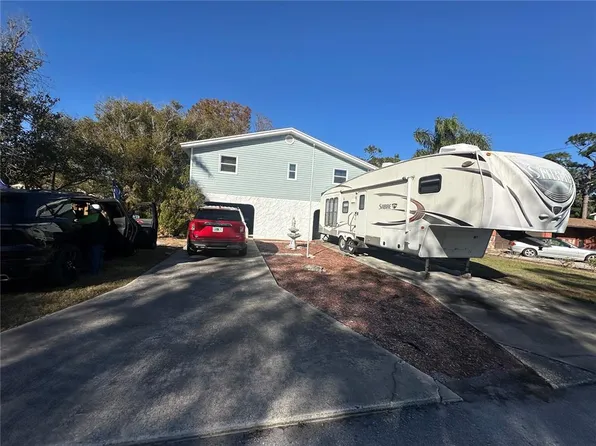 3101 N Canal Dr, Palm Harbor, FL 34684