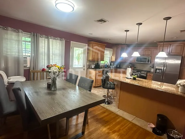 33 Pine Hill Rd — Photo 6