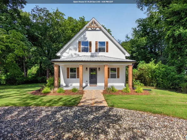 285 3rd St, Fruithurst, AL 36262