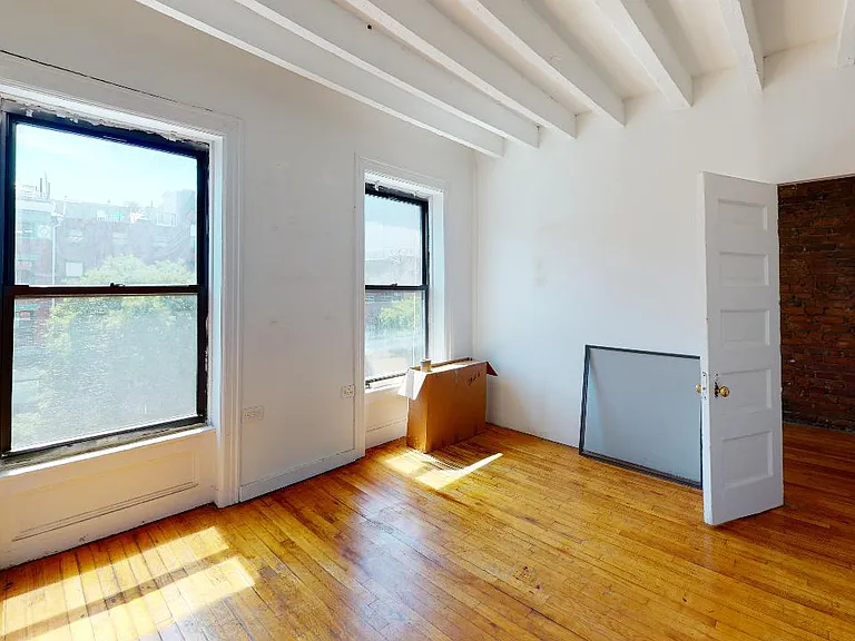 81 2nd Ave #3 — Photo 1