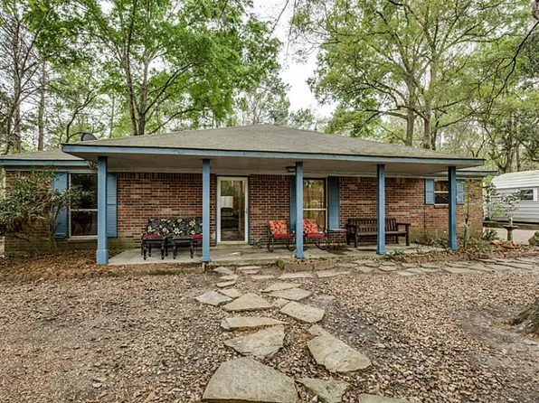 195 Birchwood Dr, Huffman, TX 77336