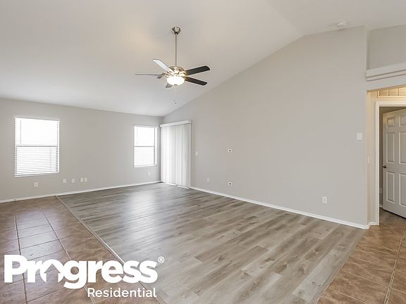 4th image of 2325 W Silver Creek Ln