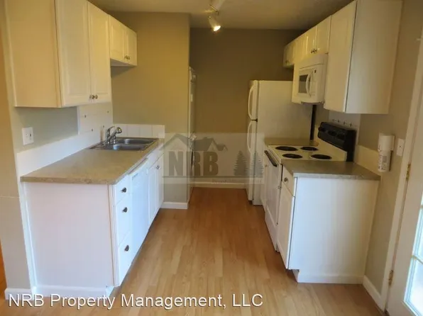 13071 Pacific Hwy SW Unit D, Lakewood, WA 98499