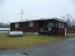 W8807 Jensen Rd, New Lisbon, WI 53950