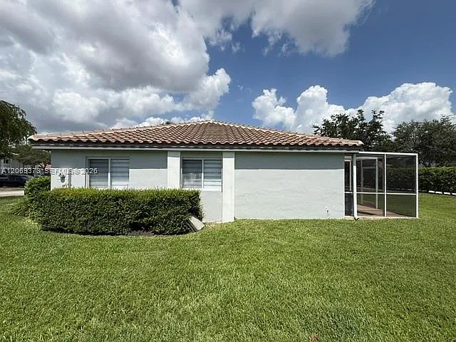 20861 NW 3rd Ln #20861 — Photo 5