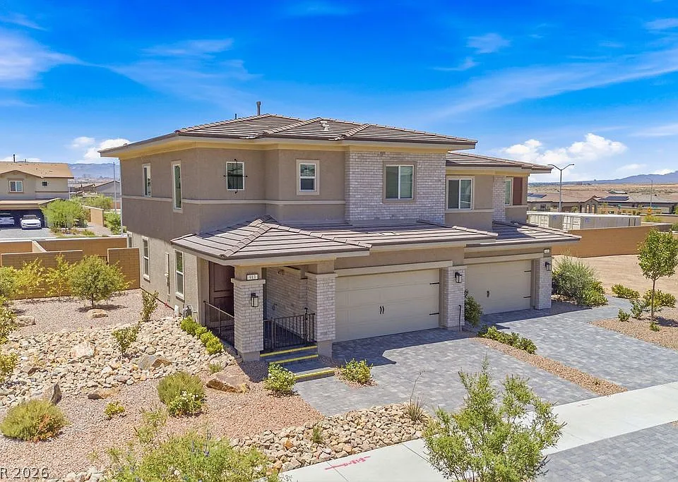 913 Cadence View Way