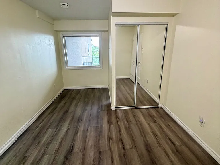7405 Goreway Dr #414 — Photo 11