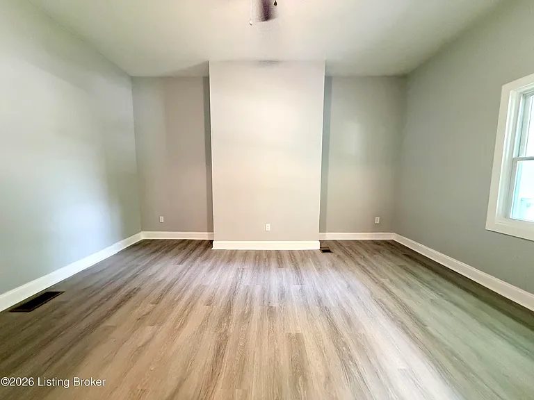4140 W Broadway #1 — Photo 2
